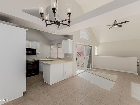 4th image of 1633 E LAKESIDE Drive #35