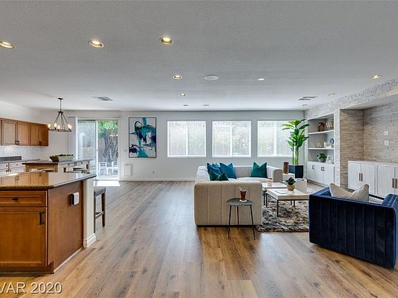 5th image of 11616 Zagarolo Ln