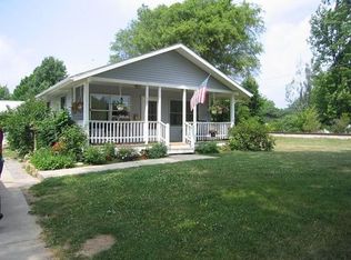 304 S Lincoln St, Saint Louis, MI 48880