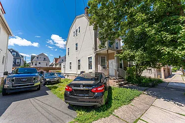 137-139 76th Street