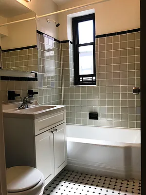 Rented by Prime Realty | media 12