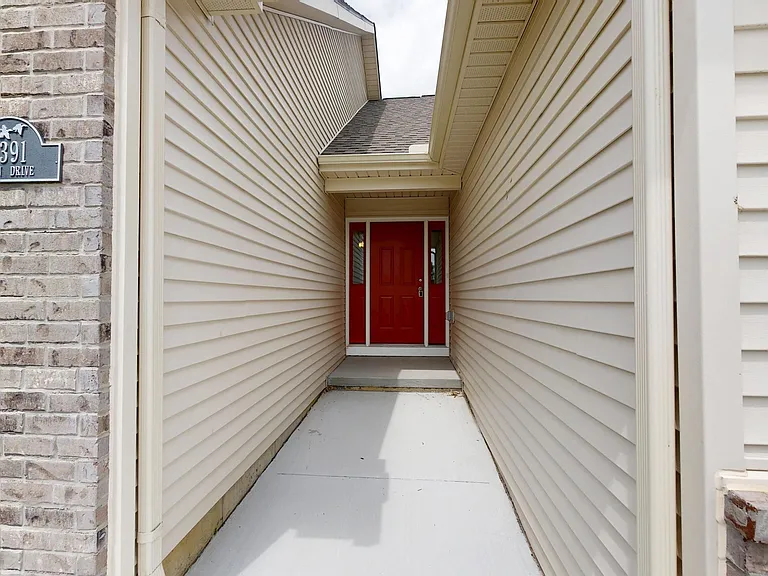 5391 Swan Dr — Photo 14