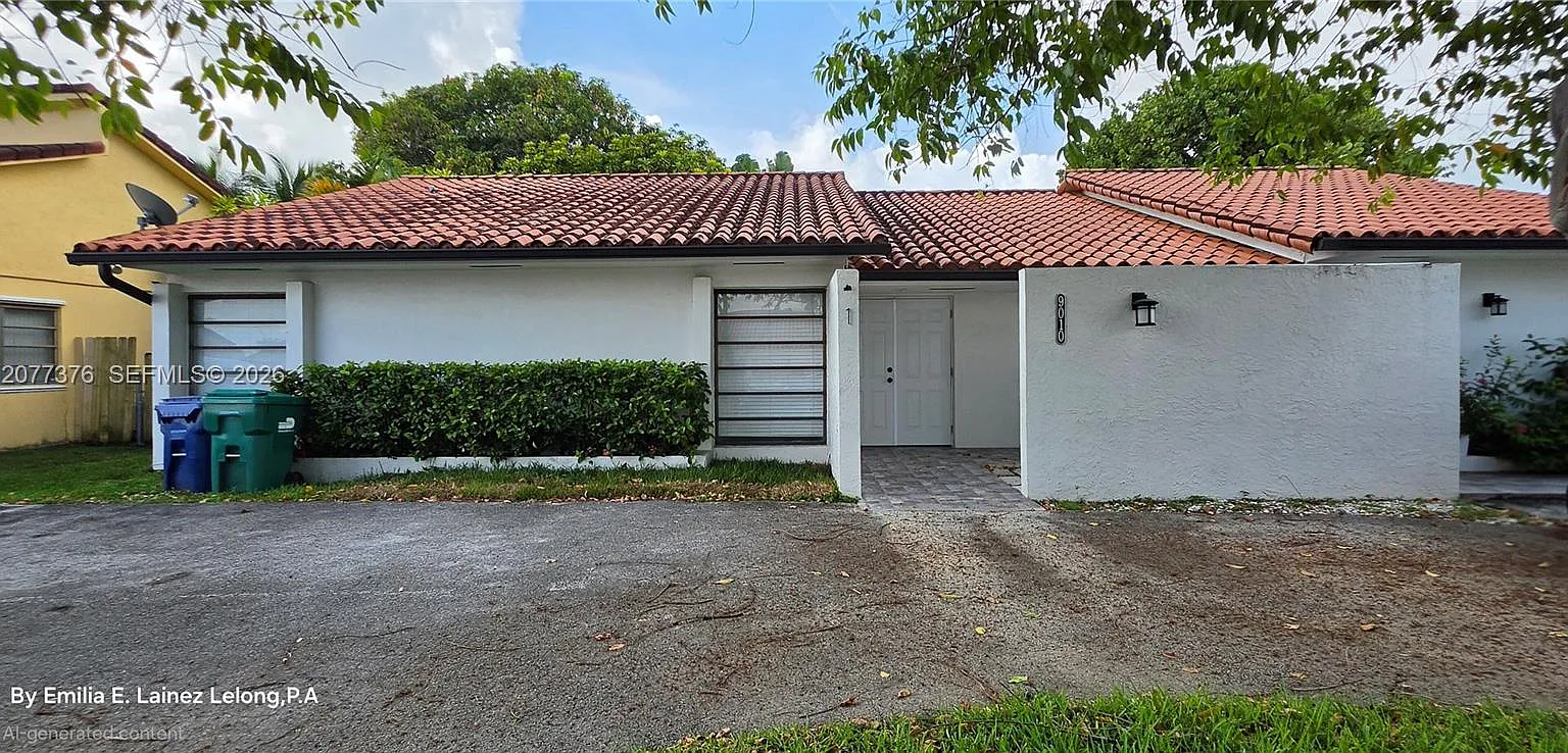 West Gables Estates Condo — Photo 1