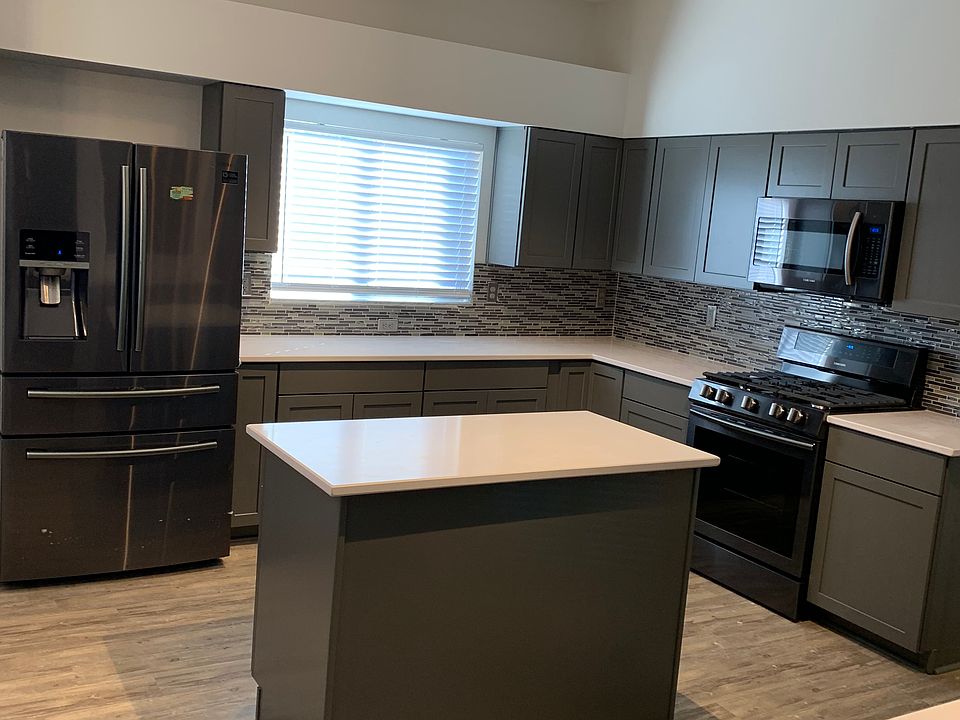 1st image of 25845 Bruford Blvd