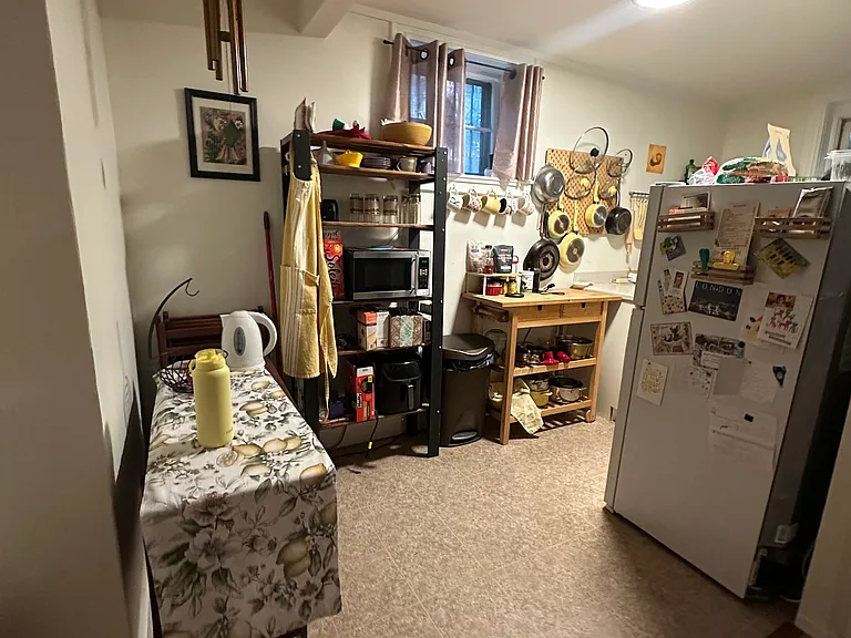 33 Concord Ave #8 — Photo 12