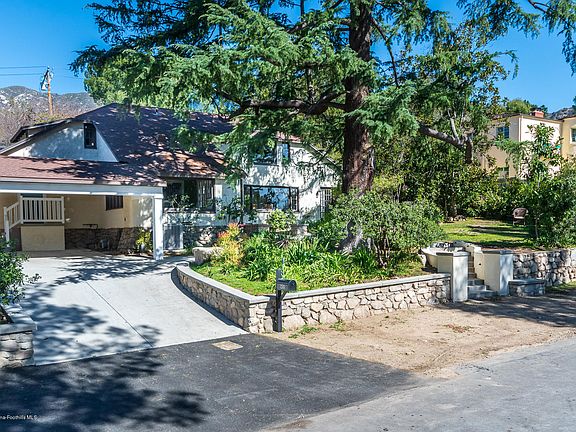 2nd image of 2329 Panorama Dr