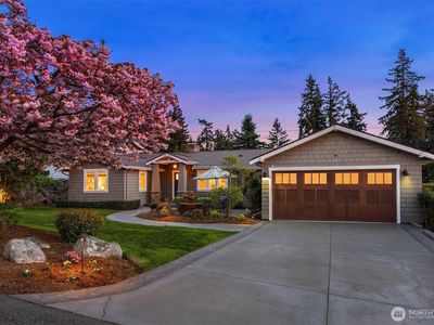 9359 Sunset Way, Bellevue, WA, 98004