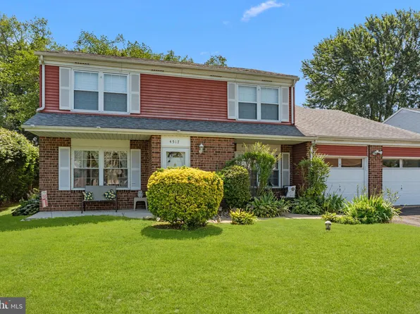 4517 Winding Brook Dr, Bensalem, PA 19020