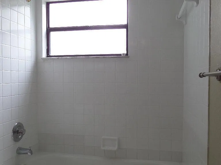 1440 Windorah Way #D — Photo 18