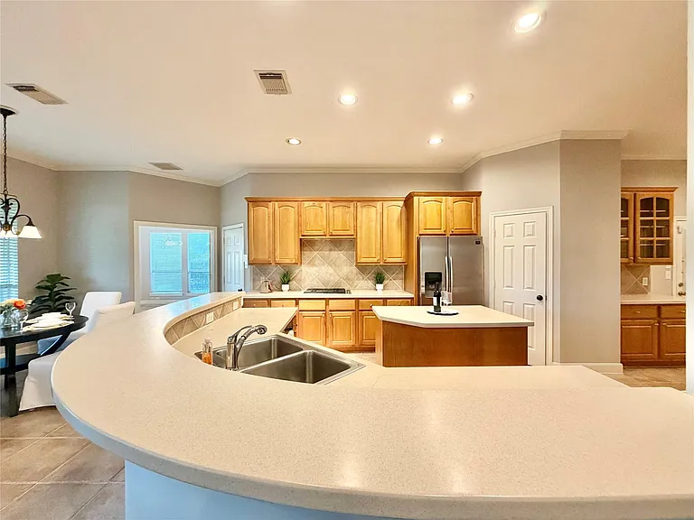 24527 Bay Hill Blvd — Photo 19