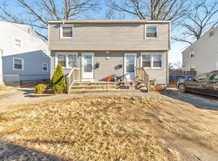 71-73 Humbert St, Springfield, MA 01109