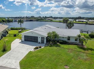 242 E Tarpon Blvd NW, Port Charlotte, FL 33952