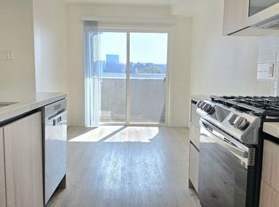 1650 S Bentley Ave APT 302, Los Angeles, CA 90025