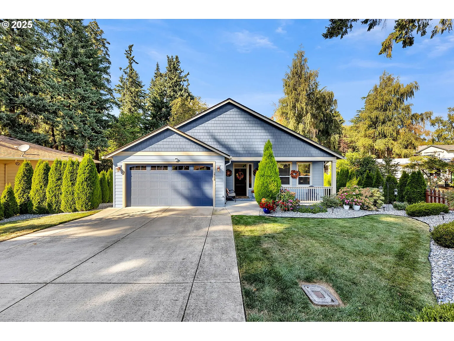 2716 NE 53rd St photo 1