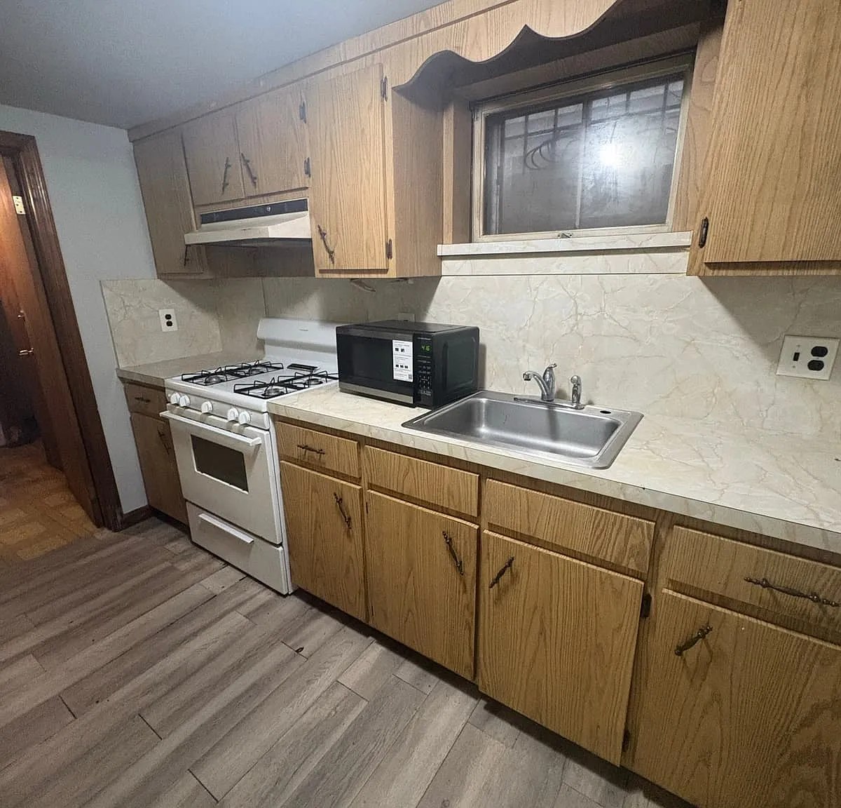 Studio, 500 sqft, $1,200 — Photo 1