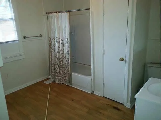 105 Schlief Dr — Photo 2