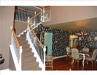 2nd image of 33 Lakeridge Dr
