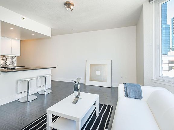 5th image of 201 Harrison St APT 728
