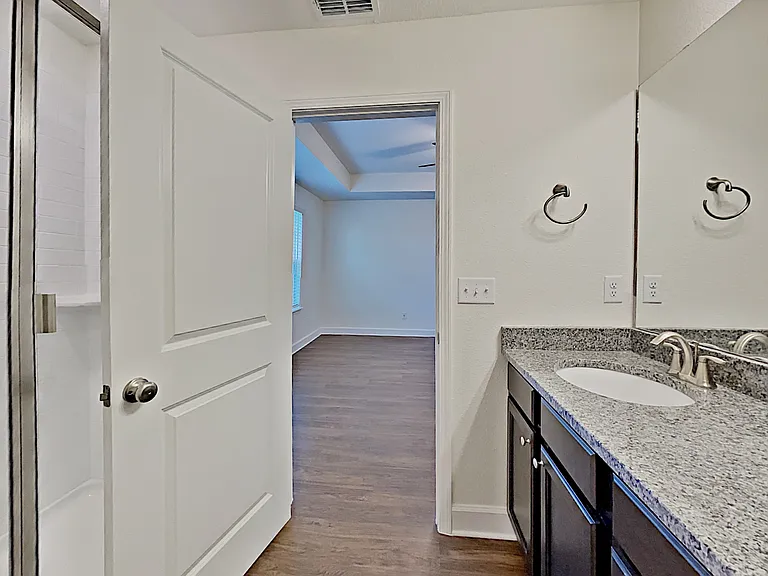 8619 Highfield Ave — Photo 12