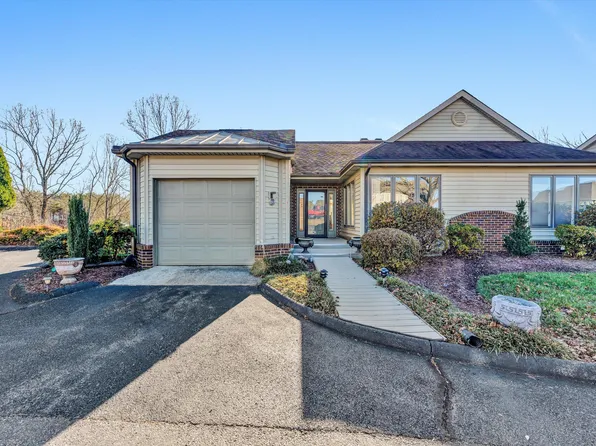 60 Scarlet St, Hardy, VA 24101