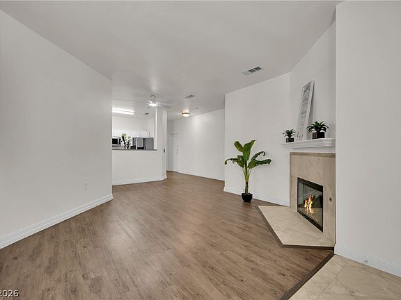 3rd image of 5250 S Rainbow Blvd Unit 2057