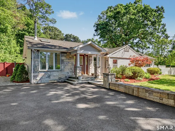5 Caddy Road, Norwalk, CT 06851