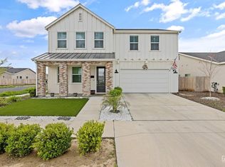 243 E Taylor Ave, Visalia, CA 93291