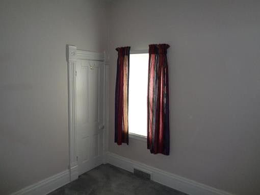 5th image of 818 E Michigan St