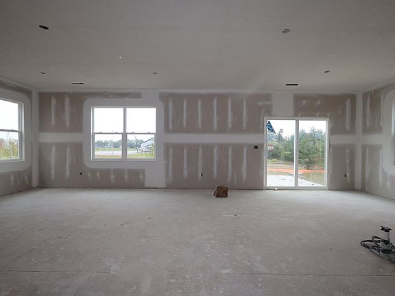 2nd image of 1017 Dawsons Dr