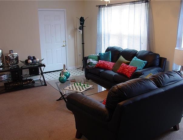 2nd image of 2011 Buffington Ave APT 212