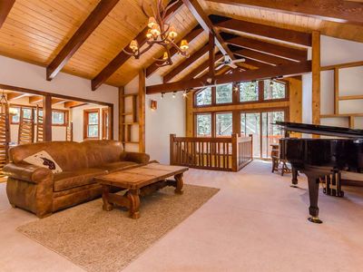 110 Snowcrest Ave, Mammoth Lakes, CA, 93546