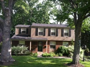 3016 Eastview Rd, Bethel Park, PA 15102