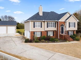 103 Planters Dr, Cartersville, GA 30120