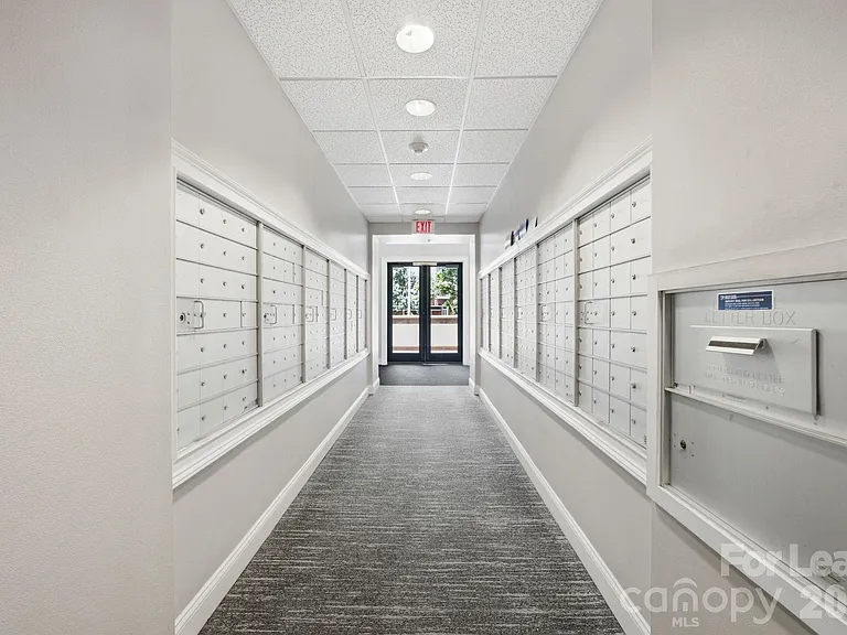 300 W 5th St #105 — Photo 36