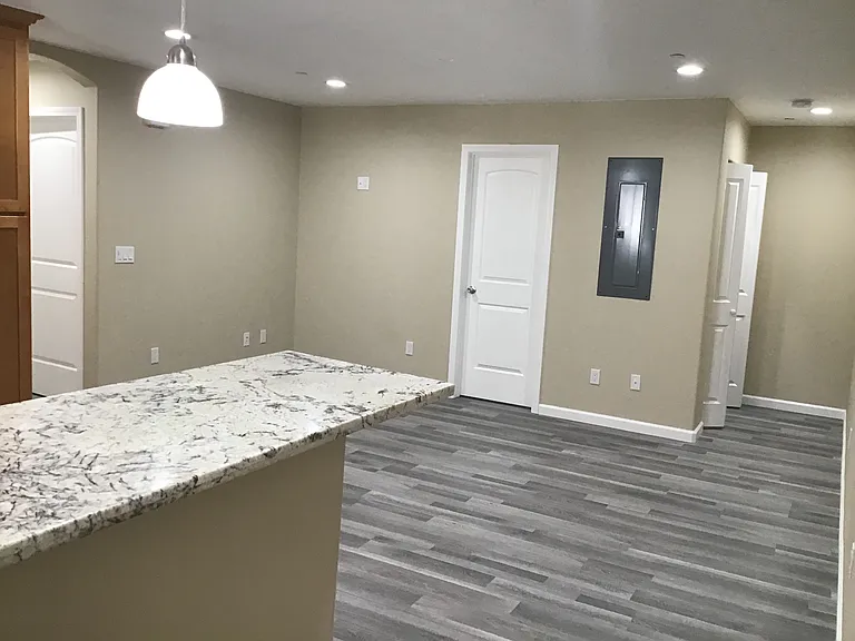 157 Laumer Ave #1 — Photo 4