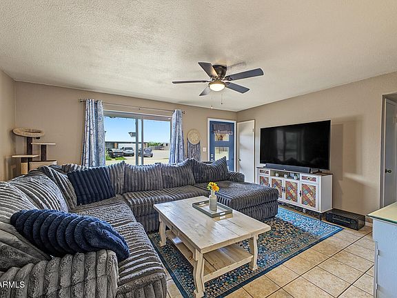 5th image of 1642 W KRISTAL Way