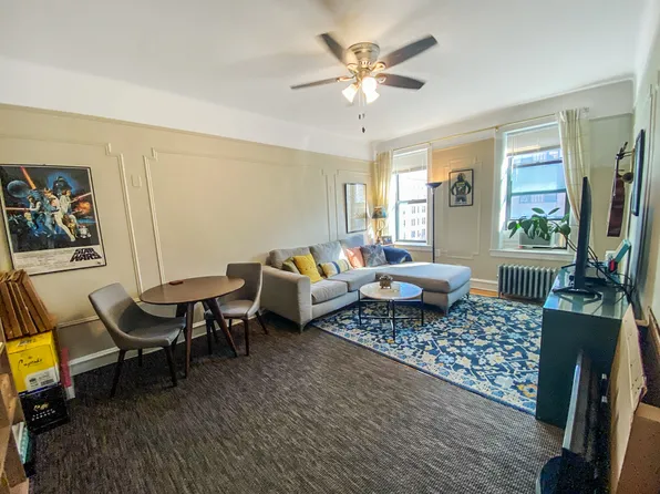 41-42 42nd St APT 4M, Queens, NY 11104
