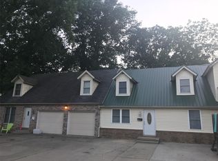 500 W Chestnut St APT C, Chatham, IL 62629