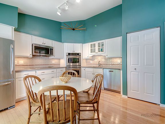 4th image of 1216 Gulfstream Pkwy #19C
