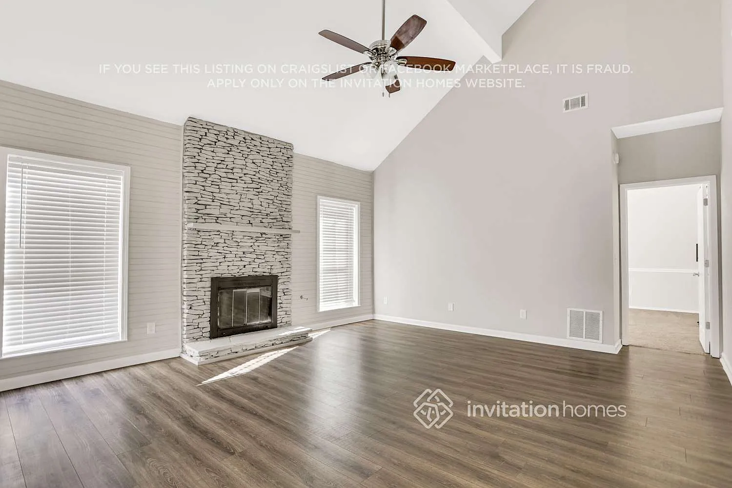 1521 Green Oak Cir Lawrenceville, GA 30043 — Photo 3