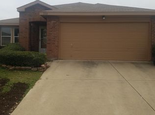 1110 Mazourka Dr, Arlington, TX 76001