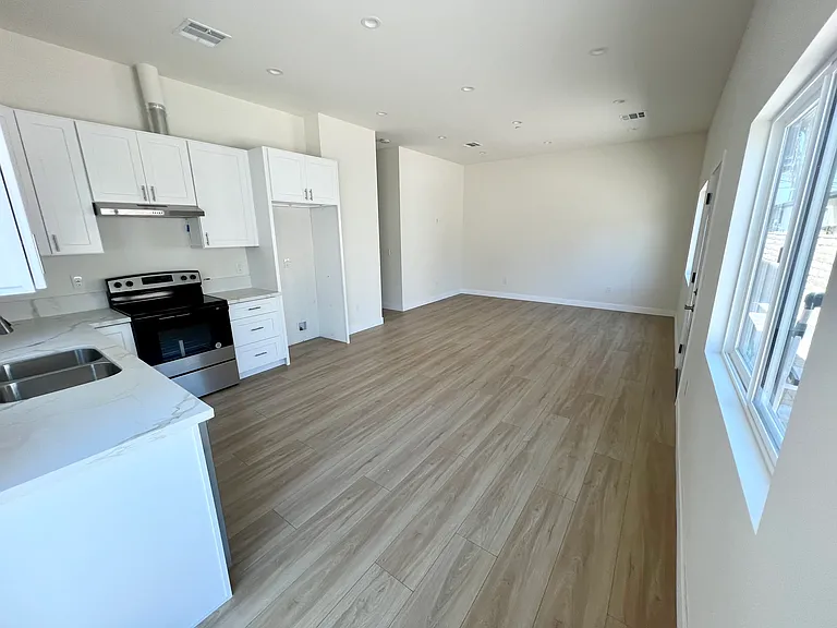7620 Arcola Ave #1/4 — Photo 4