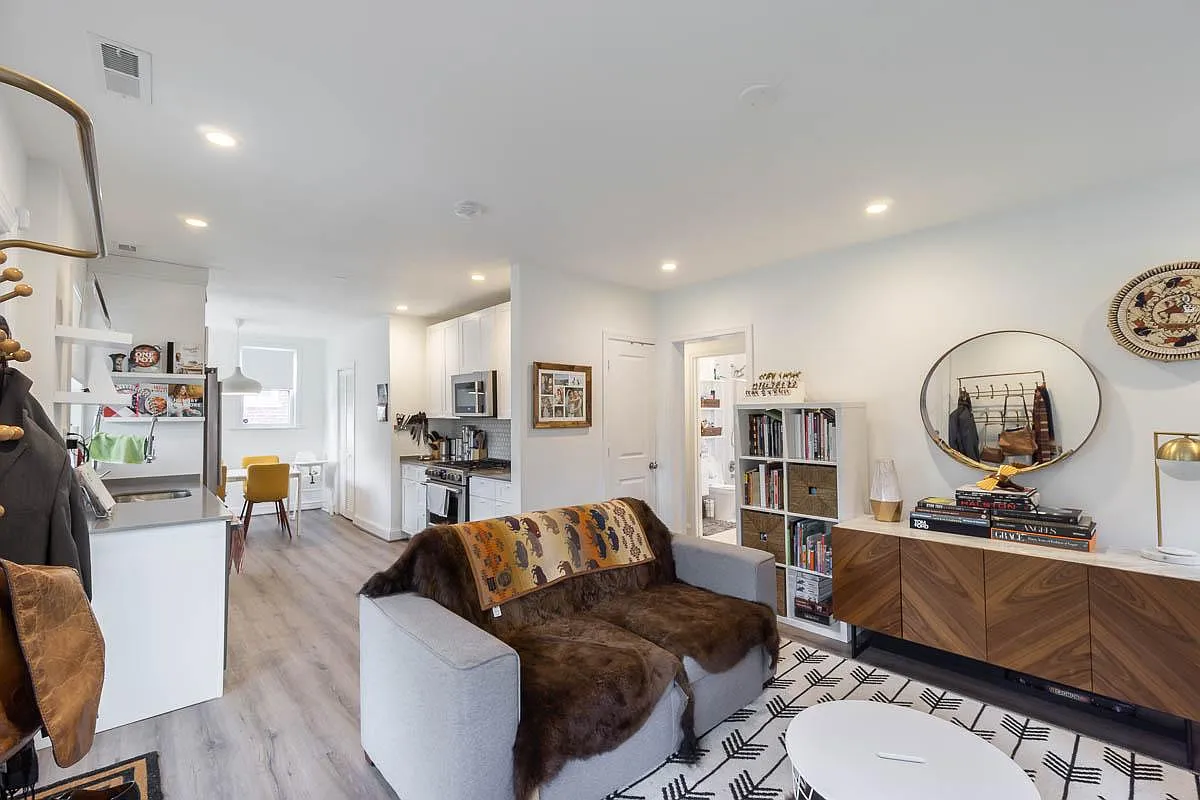 2 bed, $1,850 — Photo 3