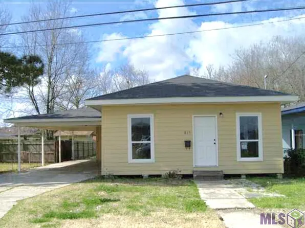 815 N 10th St, Port Allen, LA 70767