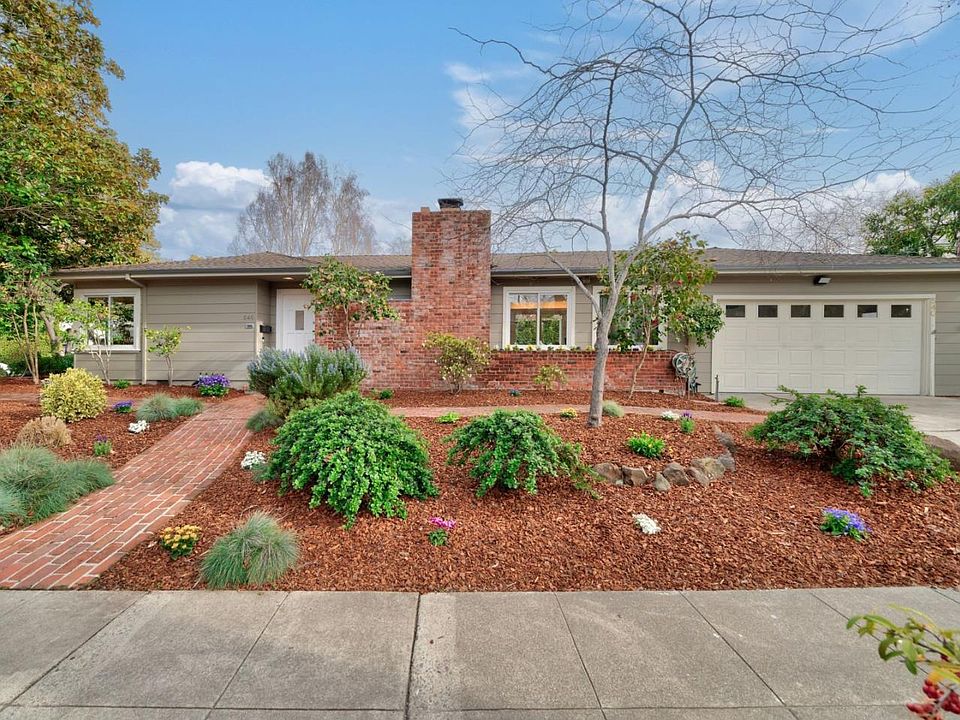 1st image of 540 N California Ave