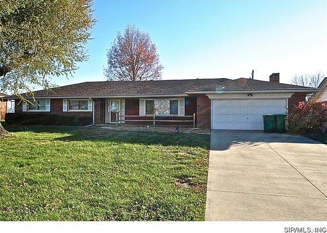 1st image of 107 Ruth Dr