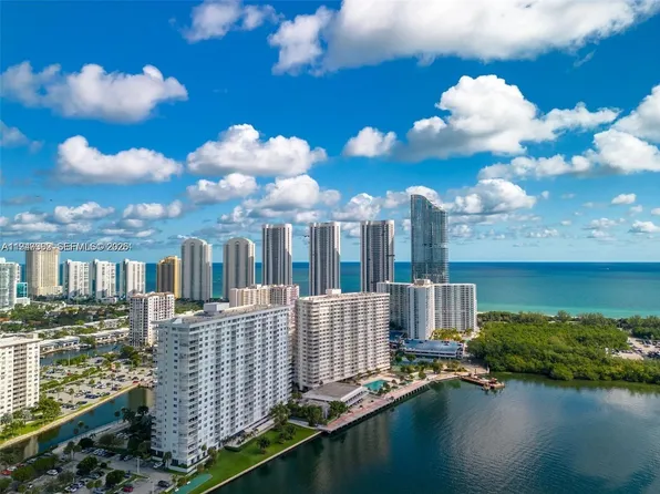 300 Bayview Dr APT 1707, Sunny Isles Beach, FL 33160