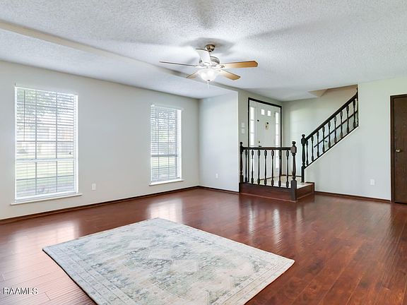 5th image of 200 Lodge Dr APT 507
