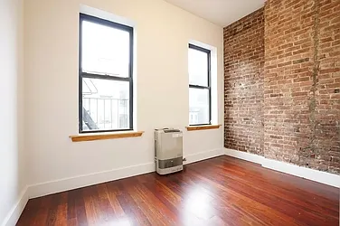 Rented by Living New York