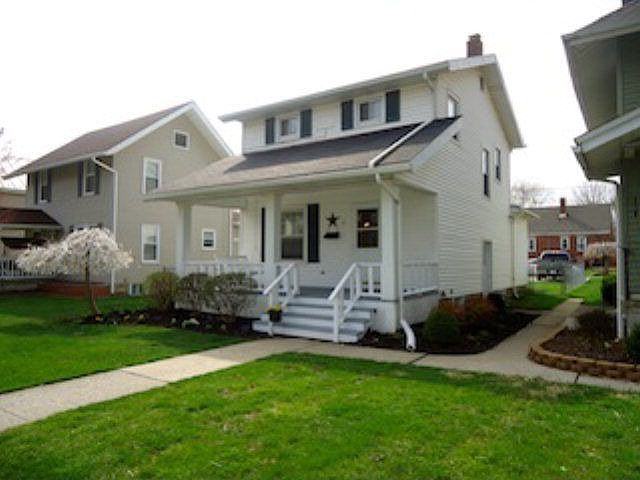 1st image of 18 Williams Ct